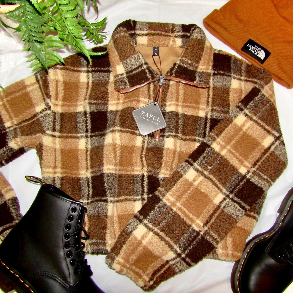 Nwt Brown Plaid Cropped Sweater 🌻 teddy jacket - Picture 2 of 5